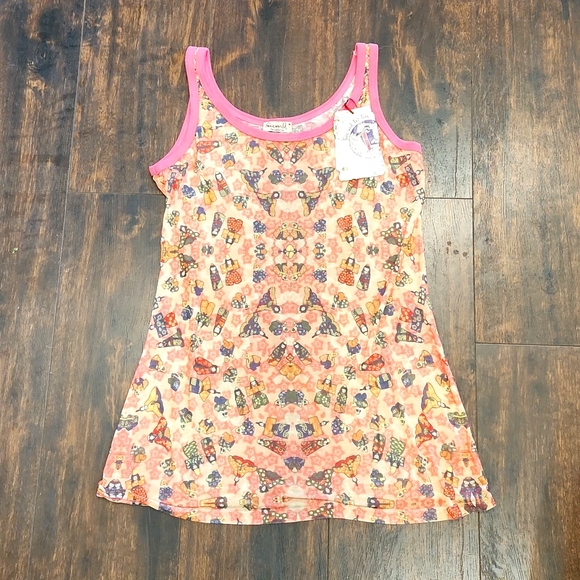 ONE WORLD Tops - nwt ONE WORLD Geisha kaleidoscope tank M Asian print multicolor lightweight top